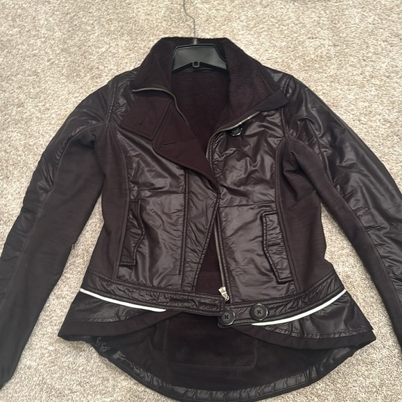 Lululemon Pedal Power Jacket Black Size 8 - Picture 6 of 9